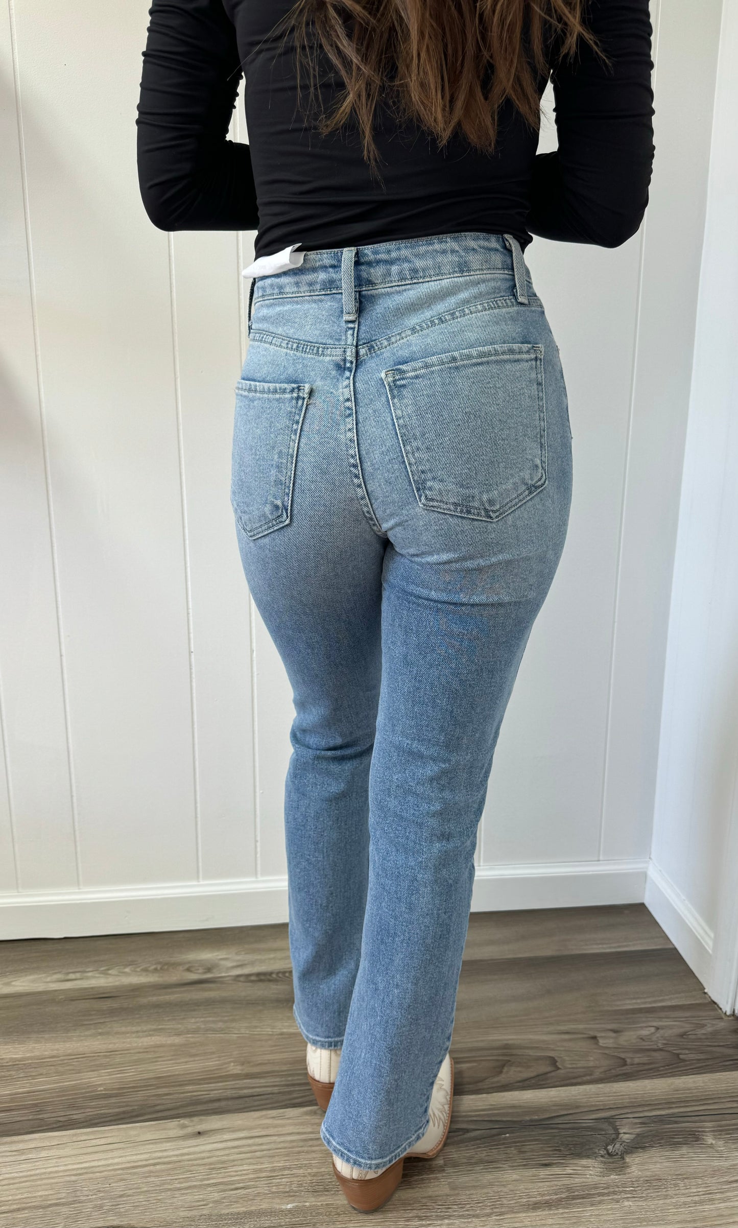 Straight Leg Stretch Jeans w/ Side Slit