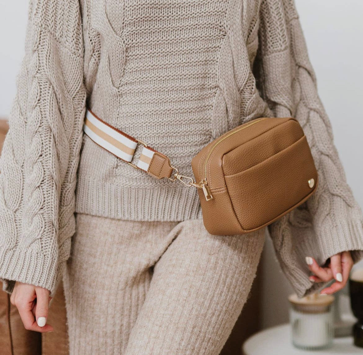 The Willow Crossbody - Light Camel