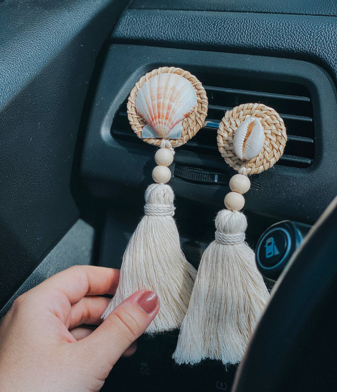 Seashell Air Vent Diffuser - Cowrie Shell