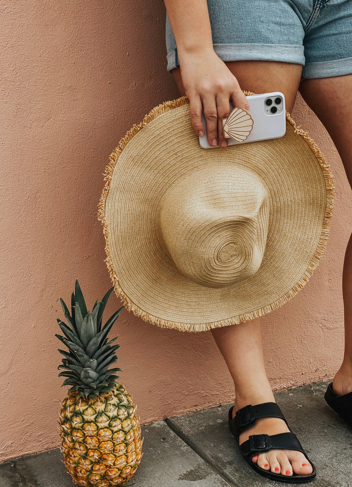 Wood Seashell Phone Grip